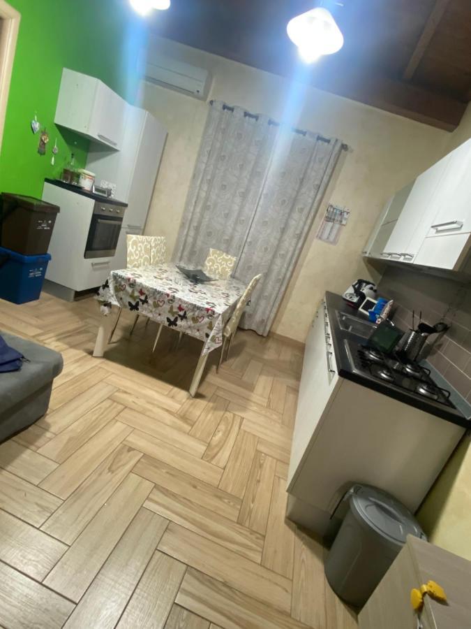 カターニアThe “B” Houseアパートメント エクステリア 写真