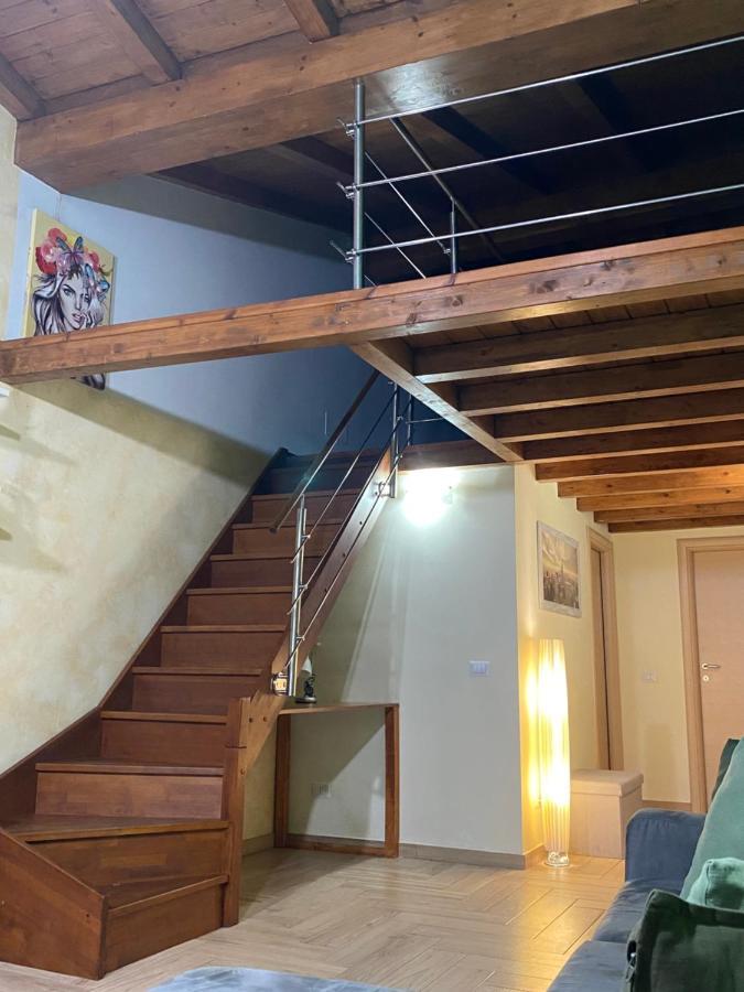 カターニアThe “B” Houseアパートメント エクステリア 写真